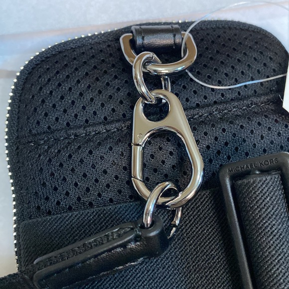 Michael Kors Men’s 3 in 1 Cooper Phone Pouch Blue MK Monogram Canvas - Picture 4 of 10